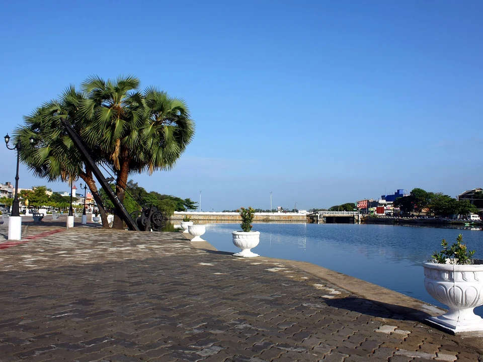 Lagoon City & Singing Fish