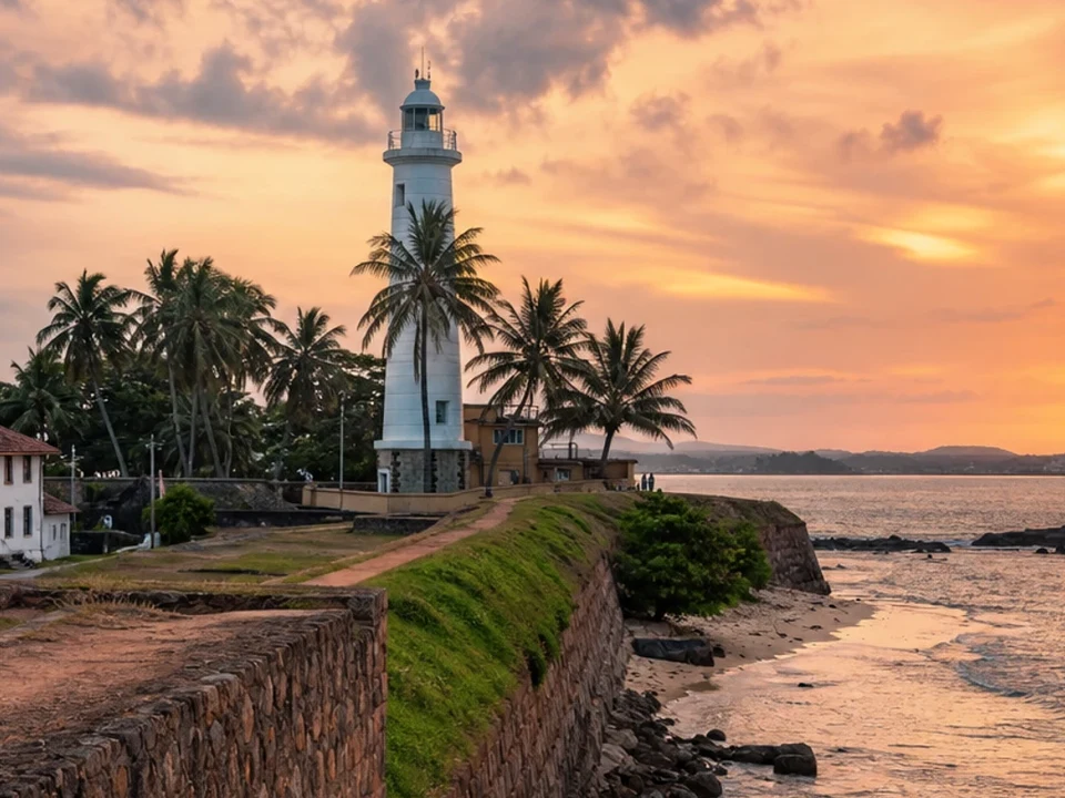 Walking the Ramparts & Lighthouse