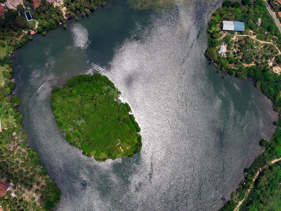 Koggala Lake & Madol Duwa