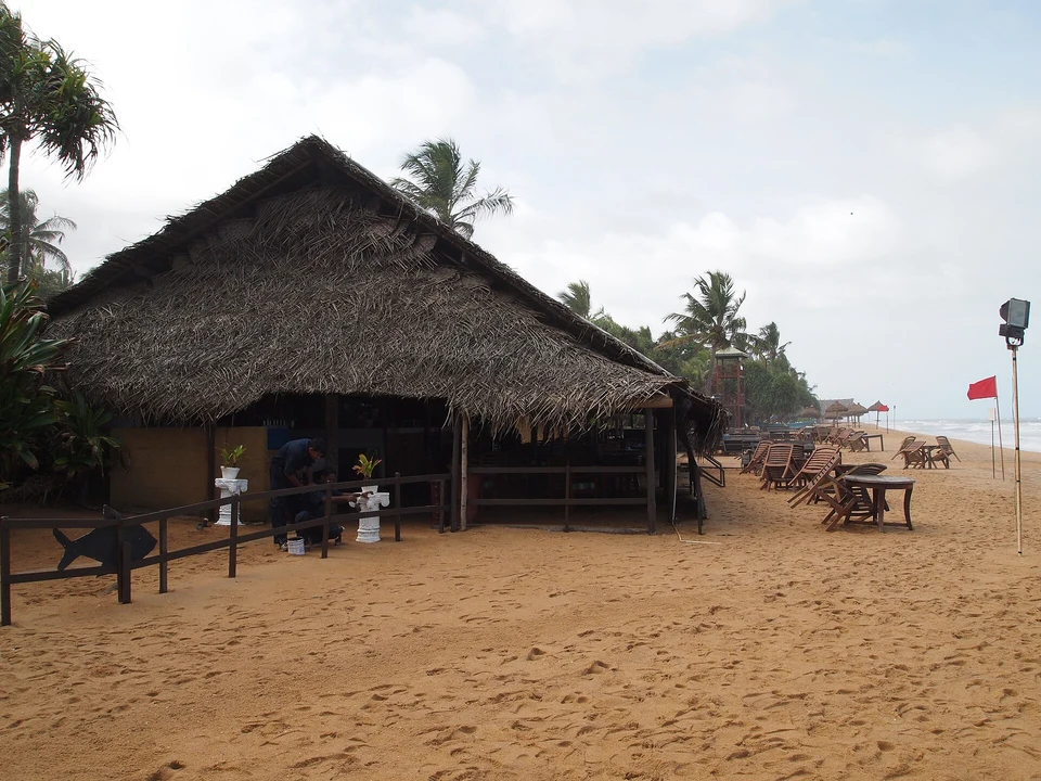 Colombo's Classic Beach Suburb